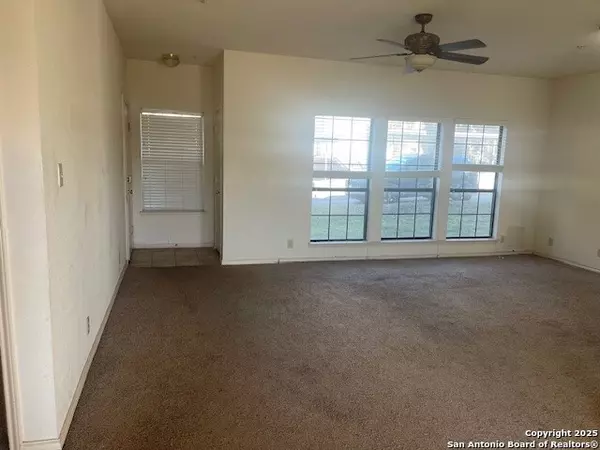 San Antonio, TX 78244-1423,6100 Woodlake Parkway UNIT 605