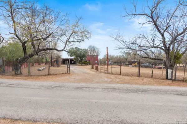 Uvalde, TX 78801,233 County Road 110