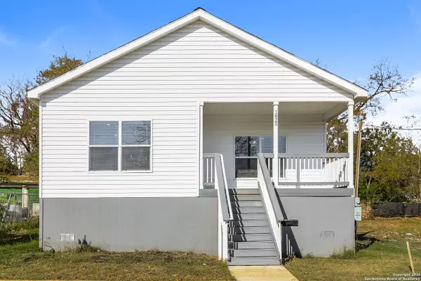 1825 center, San Antonio, TX 78202
