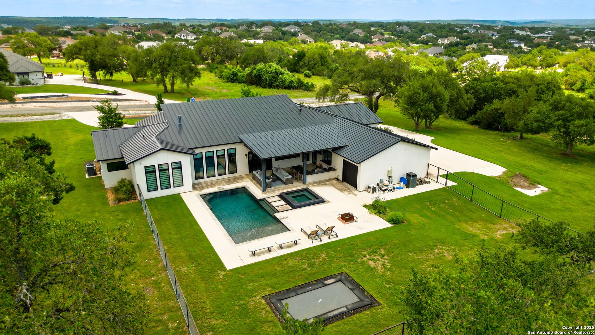 New Braunfels, TX 78132-2671,1621 VINTAGE WAY