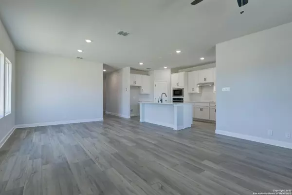 Schertz, TX 78108,12819 Hills Plains Dr.