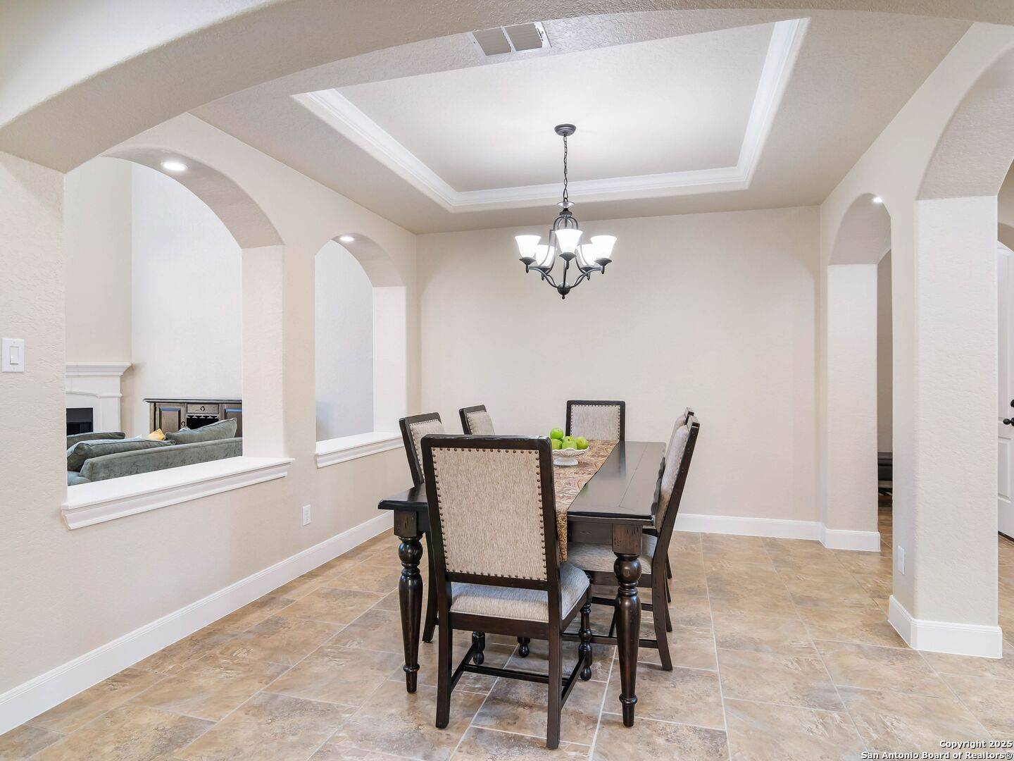 Boerne, TX 78015-4866,28026 VINE CLIFF