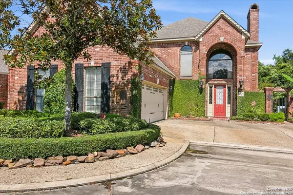 9 Regency Pl,  Orange,  TX 77630