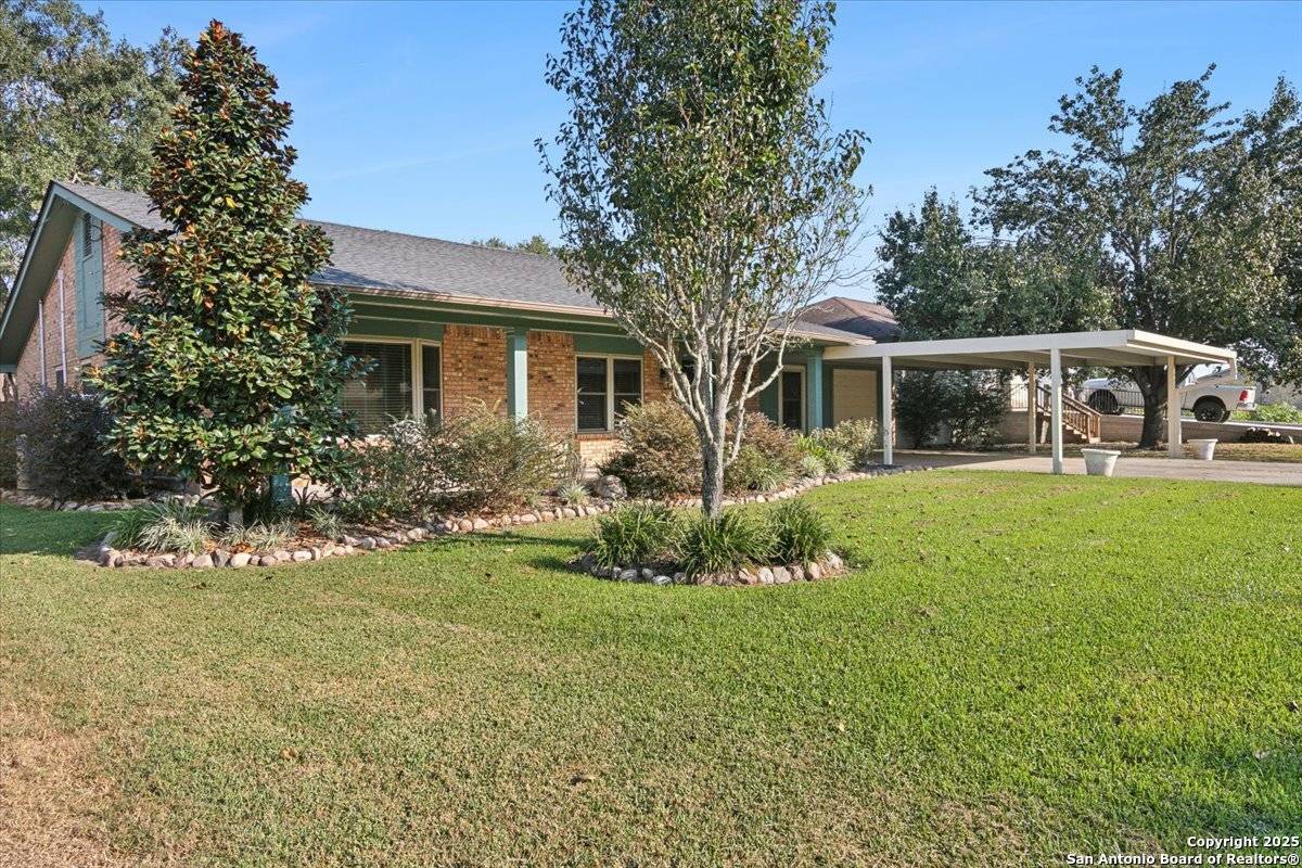 Orange, TX 77630,246 Spooner