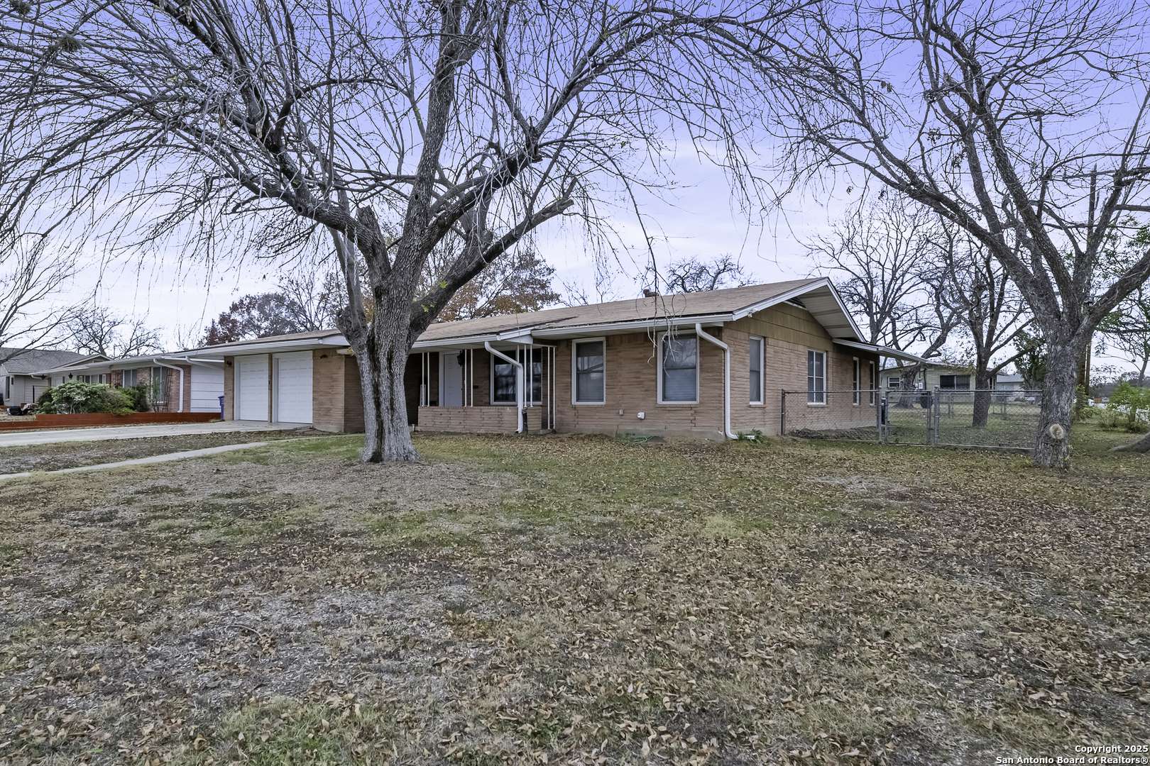 San Antonio, TX 78216-6410,379 PINEWOOD LN