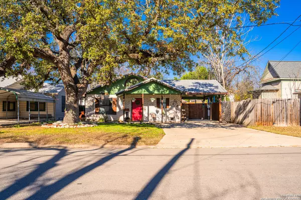 Kerrville, TX 78028,324 ROSS ST