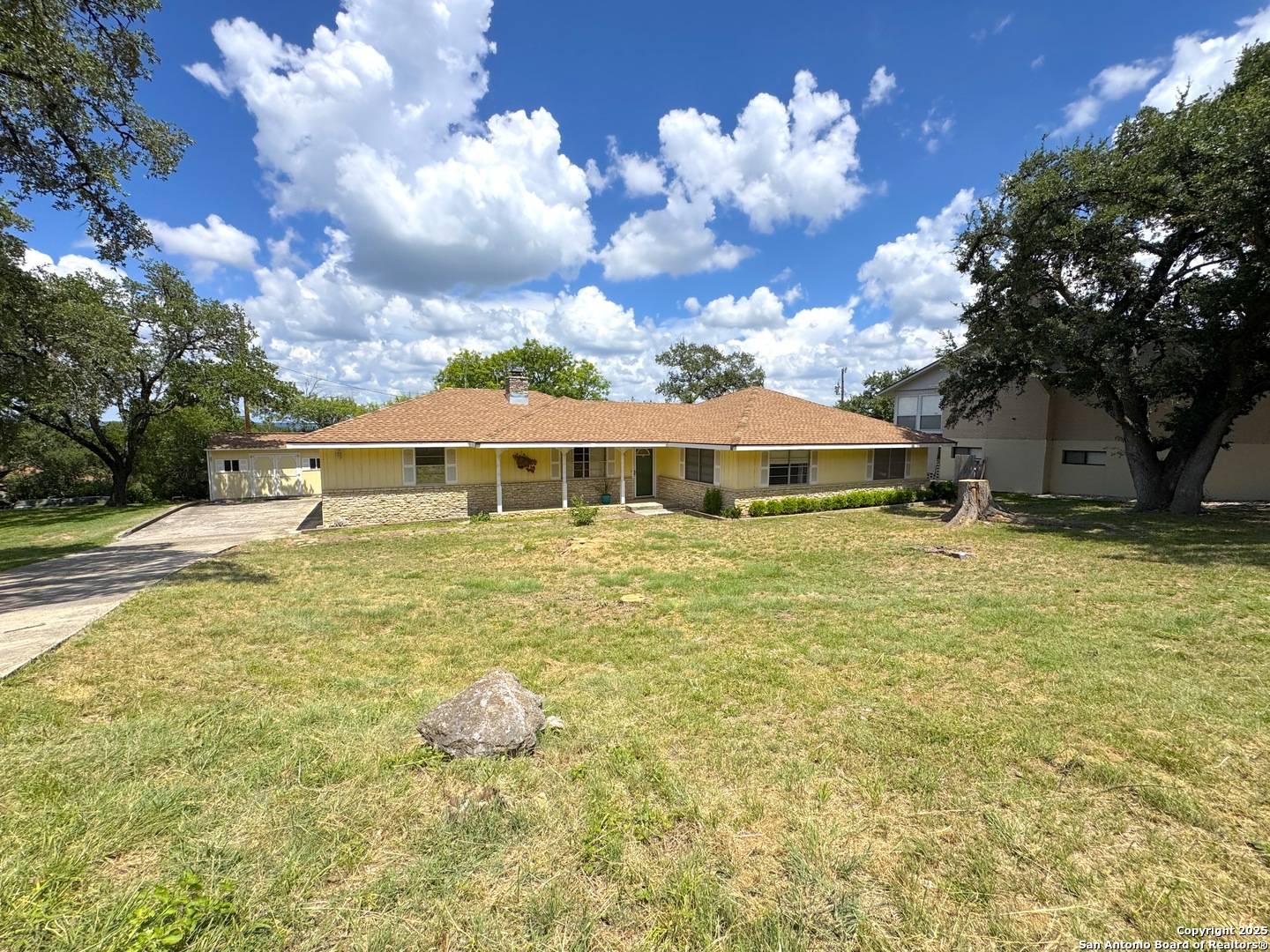 Canyon Lake, TX 78133-4356,116 CRESTVIEW DR