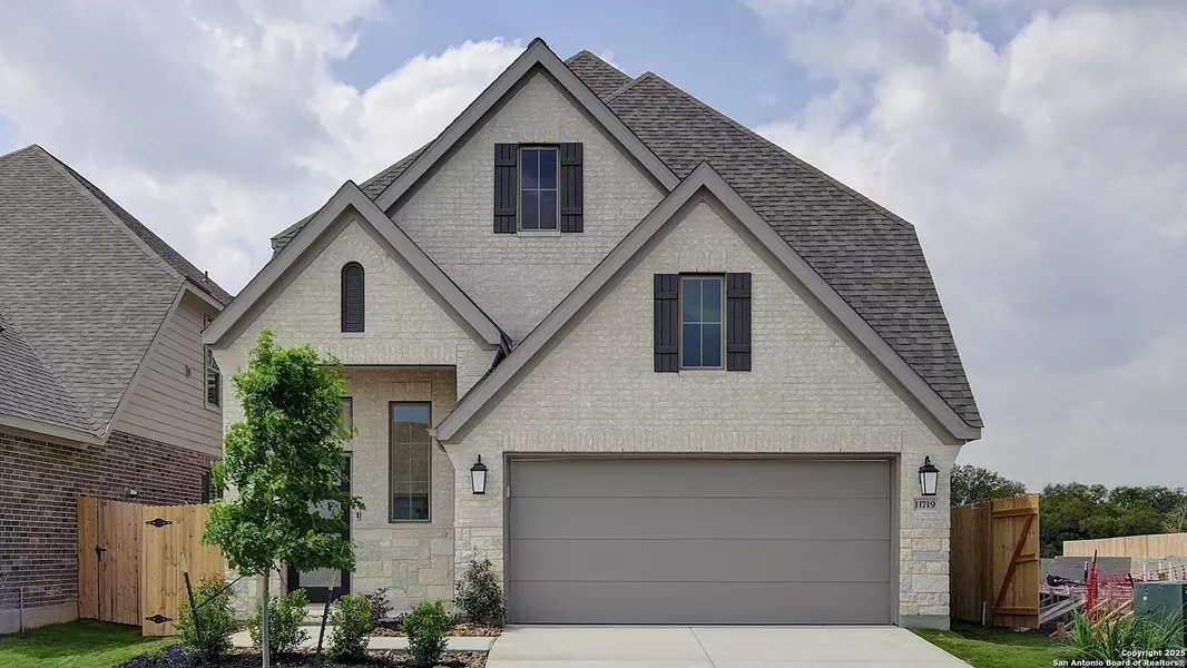 11719 Grasbauer, San Antonio, TX 78253