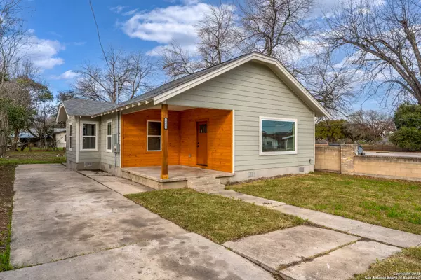 465 YOUNG, San Antonio, TX 78214-1745