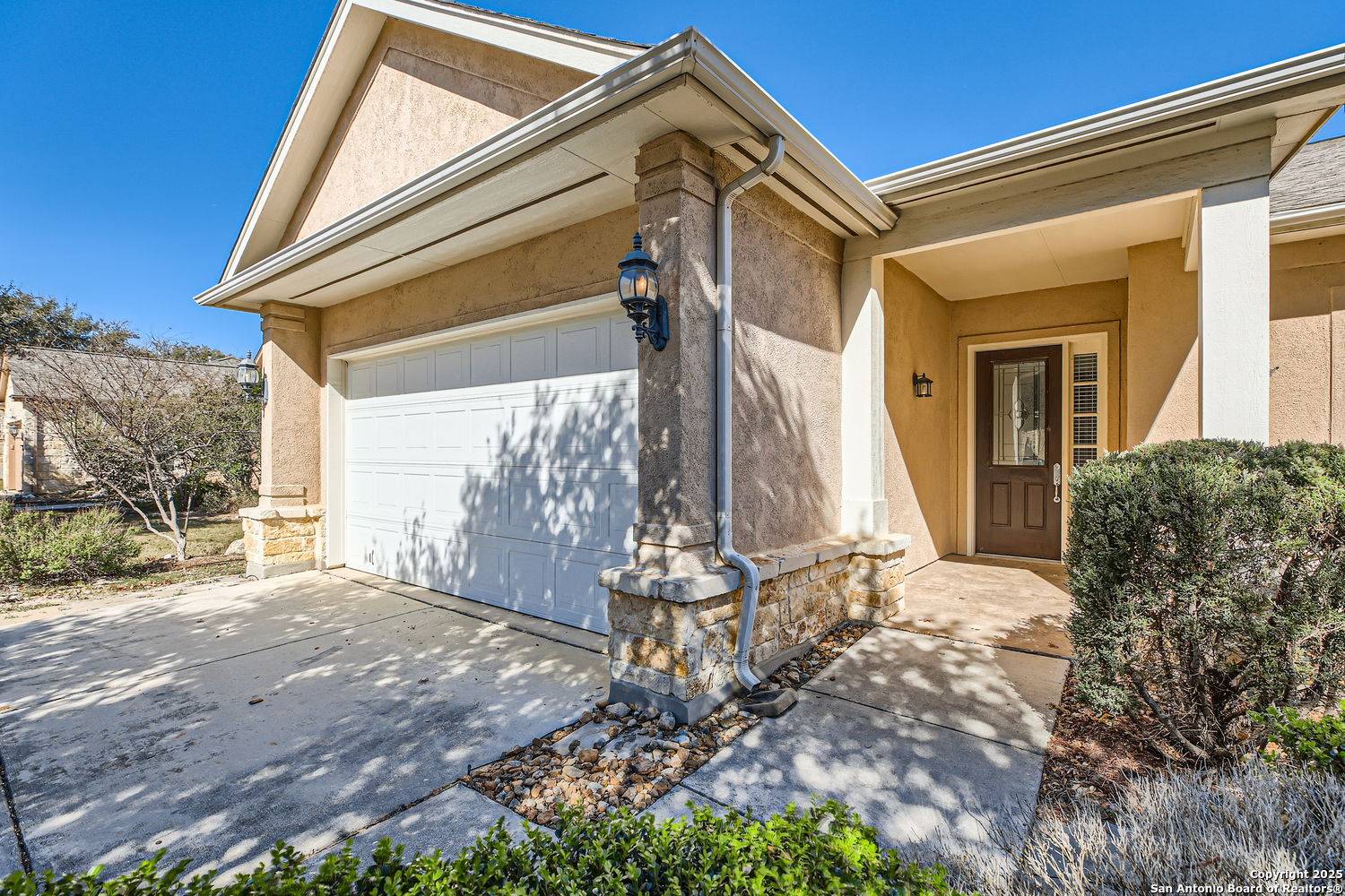 San Antonio, TX 78253,12742 Texas Thistle