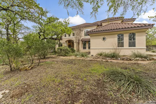 Shavano Park, TX 78249-2064,203 GEDDINGTON