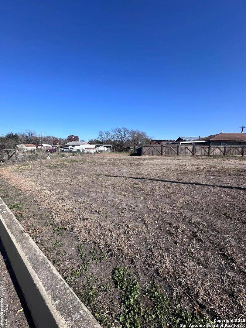San Antonio, TX 78211,3227 Owasso St