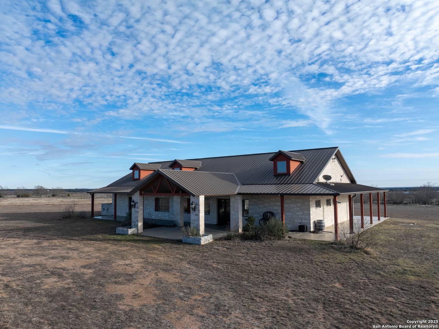 3125 CR 212, Bertram, TX 78605