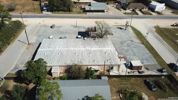 Stockdale, TX 78160,365 S.h. 123 N