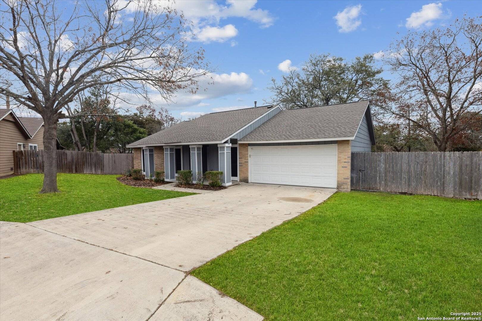 San Antonio, TX 78247,16303 Clouded Crest St