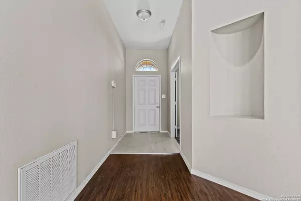 New Braunfels, TX 78130-3075,1639 ELIZABETH CT