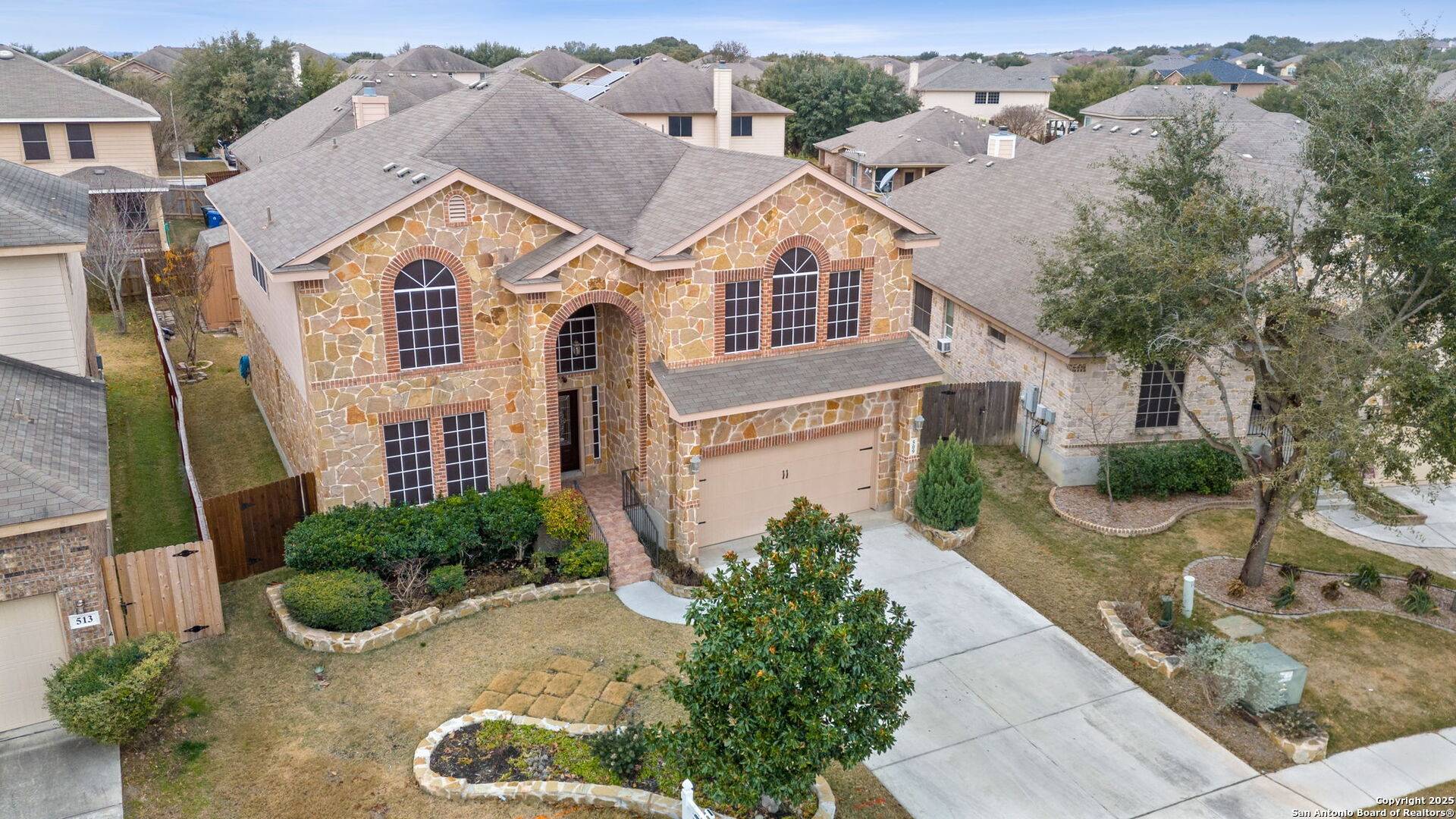 509 HILLOCKS CV, Cibolo, TX 78108-3627