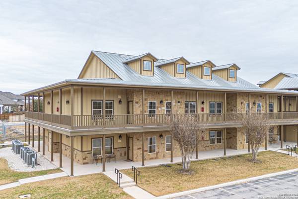 1554 Gruene Rd UNIT A5, New Braunfels, TX 78130-3331