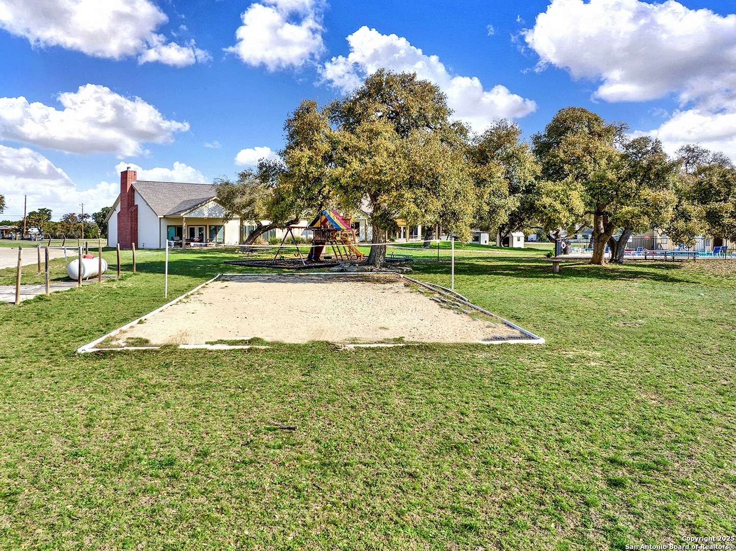 Bandera, TX 78003,522 private road 1507