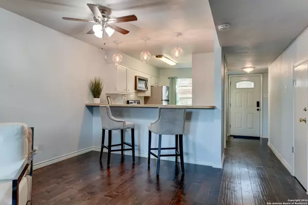 San Antonio, TX 78229-4638,6718 CALLAGHAN RD UNIT 205