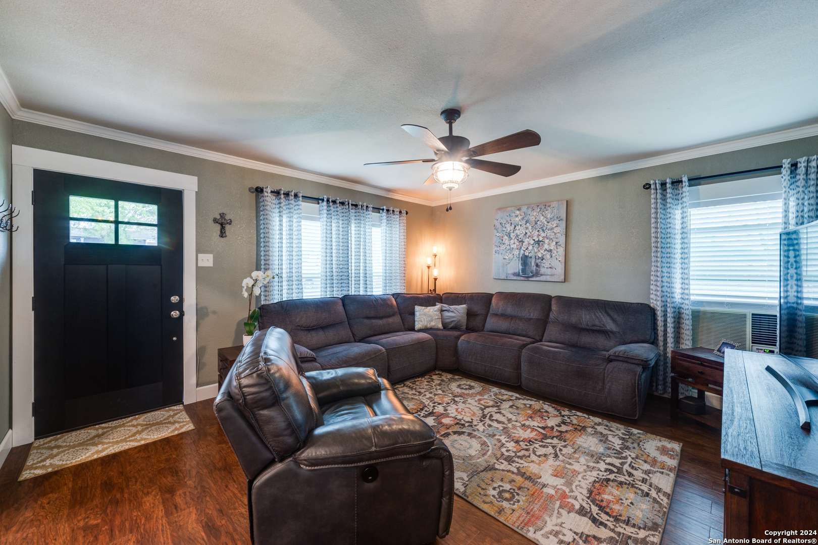 San Antonio, TX 78223-2448,322 HOWERTON DR