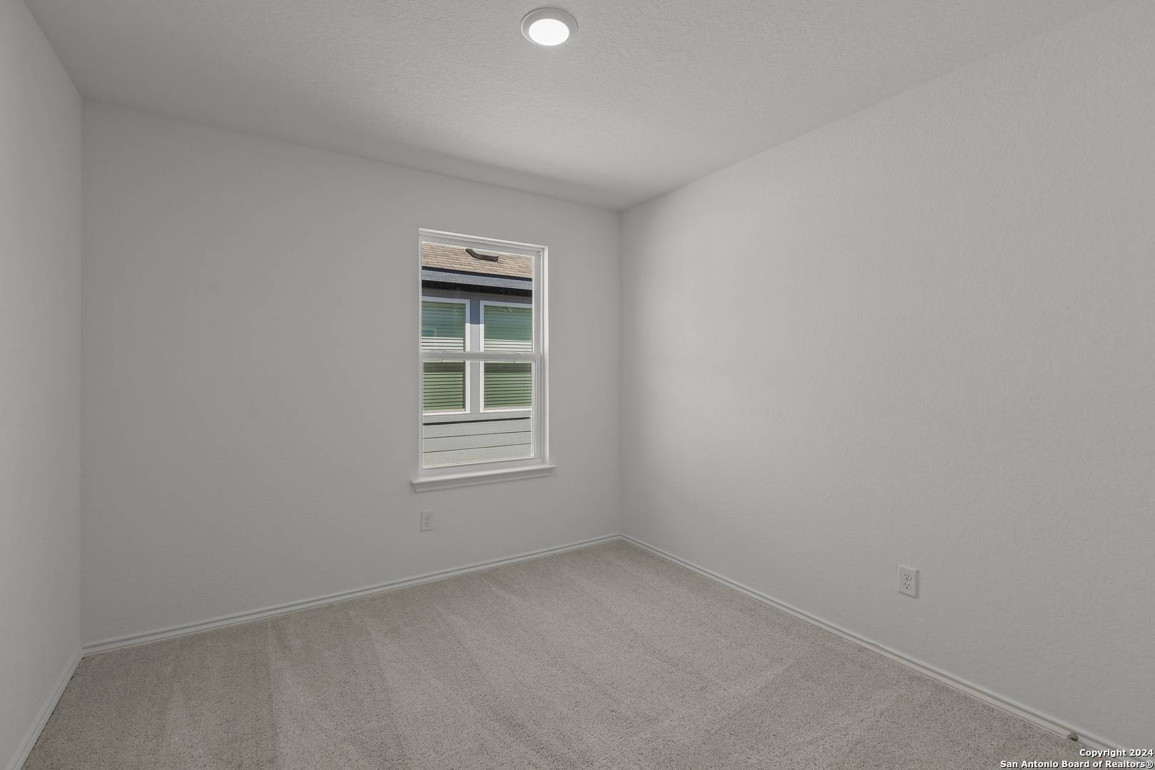 San Antonio, TX 78252,8106 Smithers Avenue