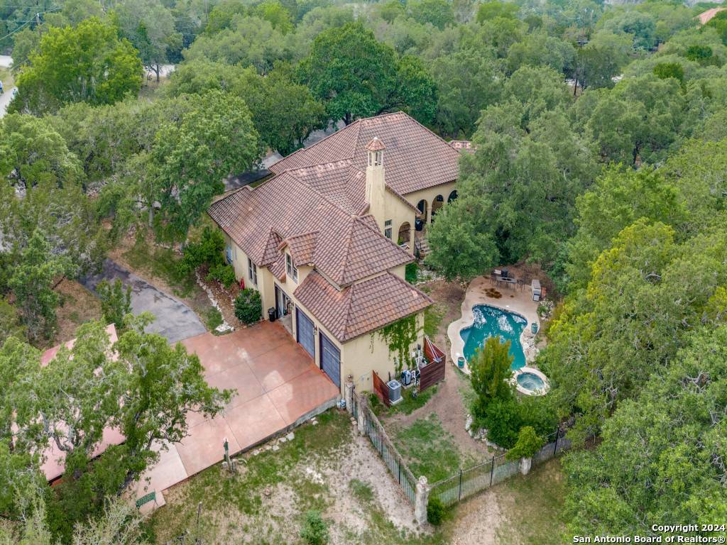 Boerne, TX 78006-4828,27622 RANCH CREEK