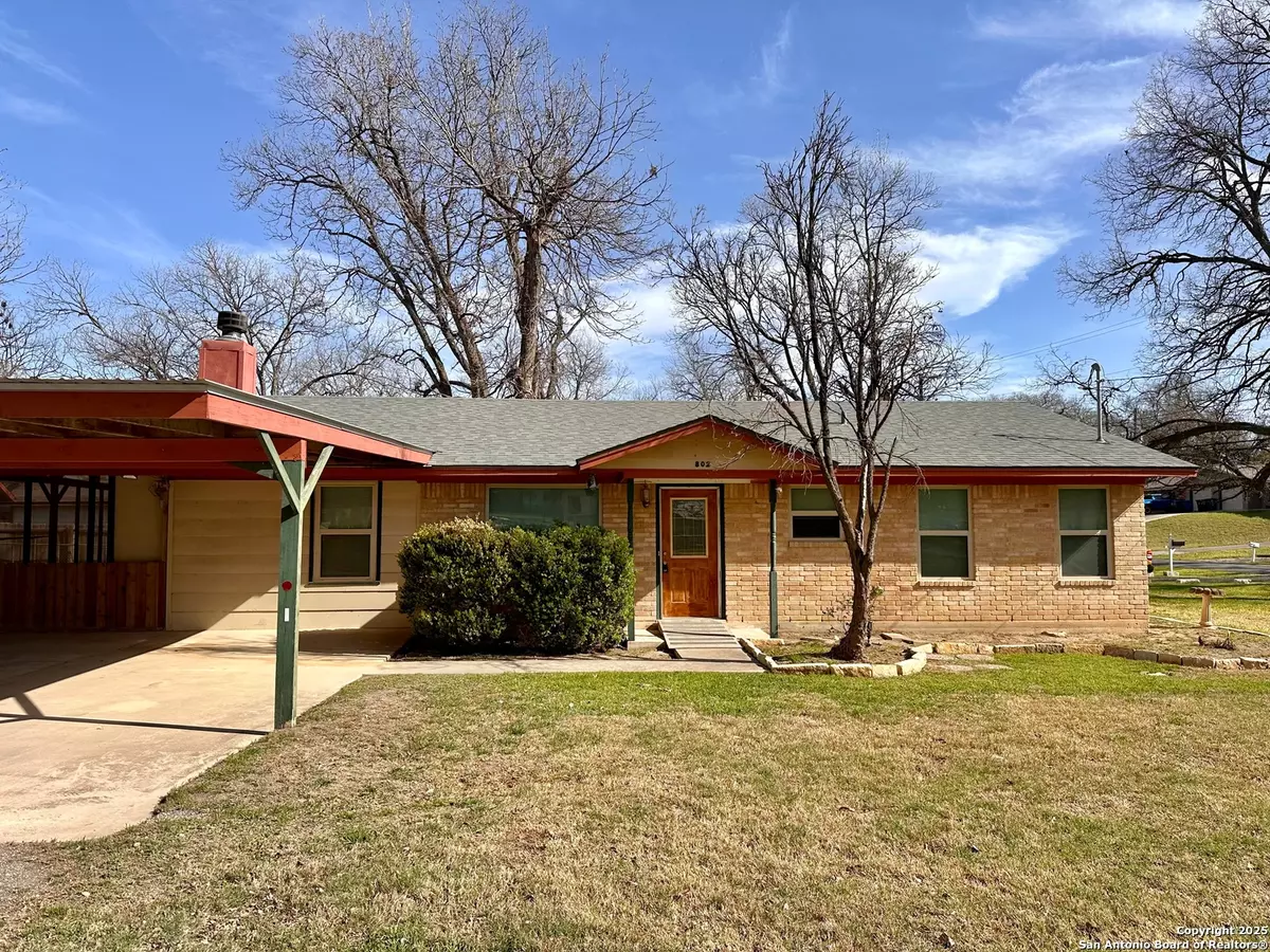 New Braunfels, TX 78130-3306,802 JOSEPHINE