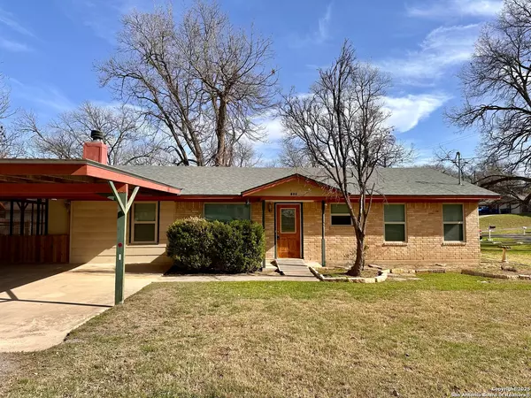 802 JOSEPHINE, New Braunfels, TX 78130-3306