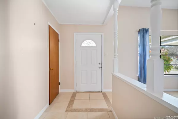 Universal City, TX 78148,138 Oaklane Dr