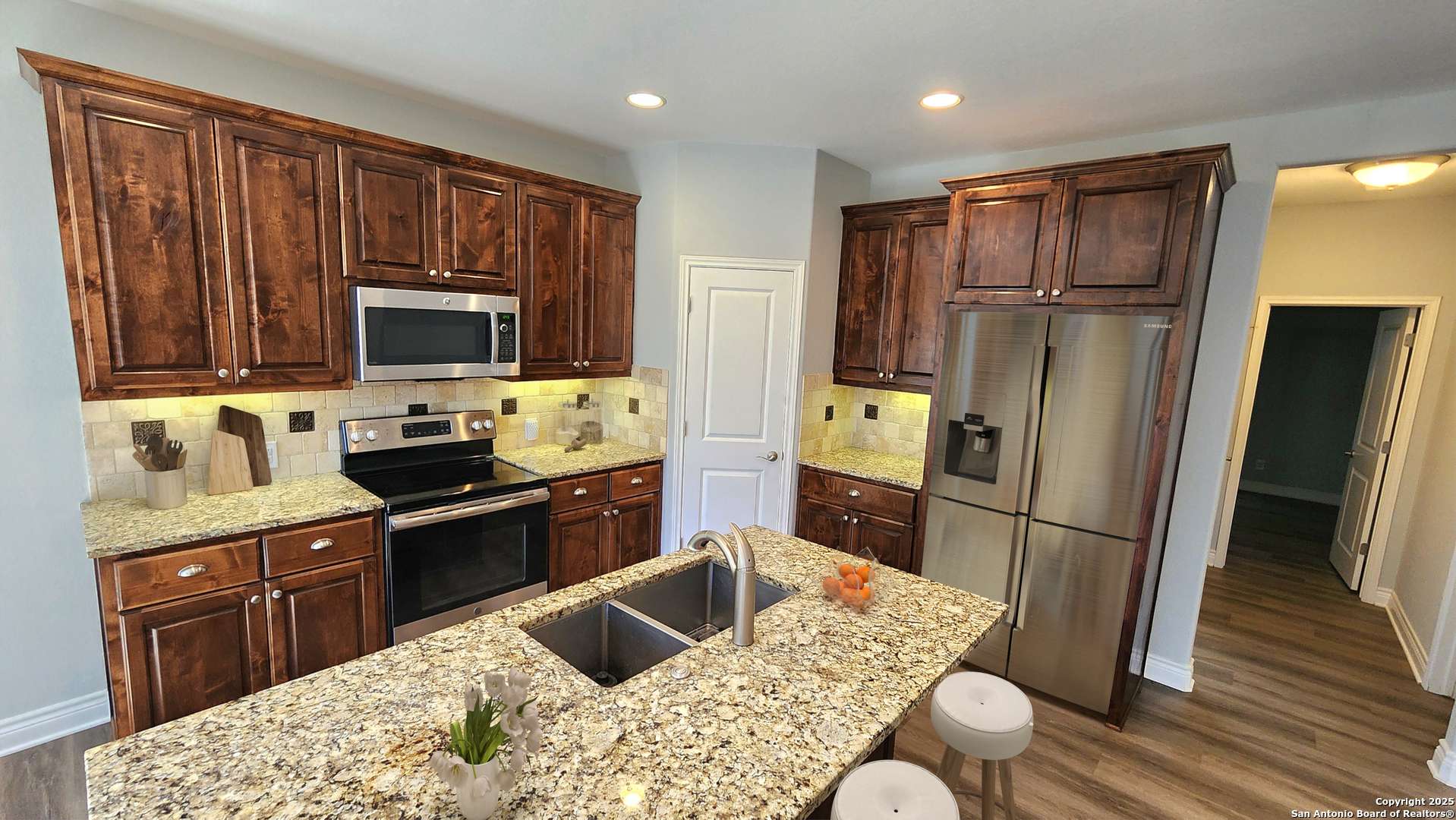 Canyon Lake, TX 78133-1986,909 MARLYS AVE