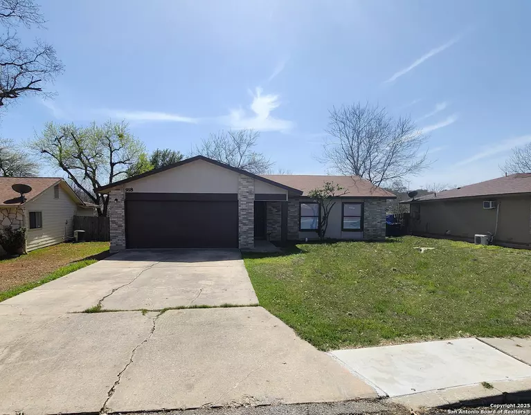 918 ROLLING ROCK DR, San Antonio, TX 78245-1265