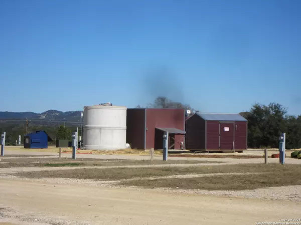 Bandera, TX 78003,4869 St.Hwy 16