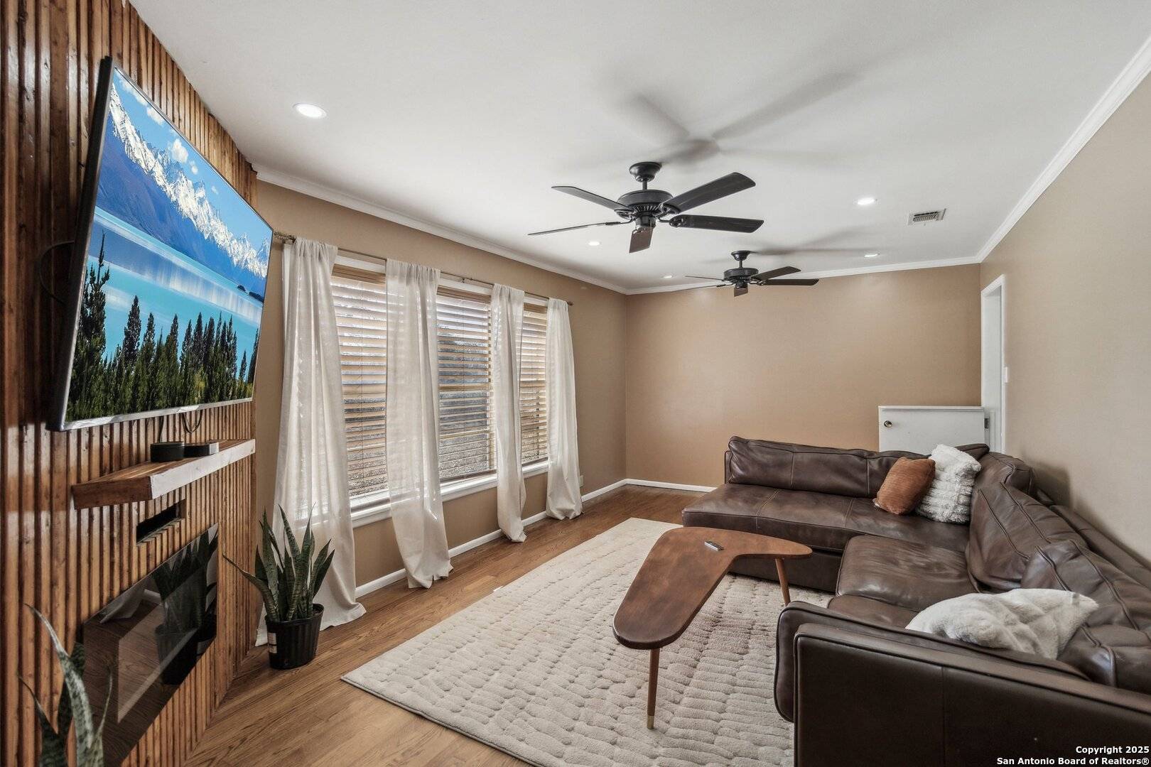 Kerrville, TX 78028,135 Oak Way