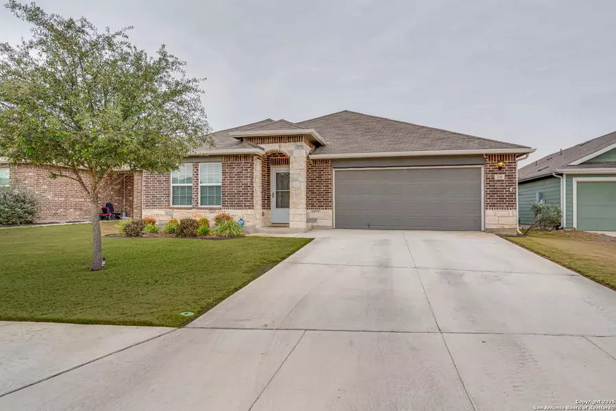 338 KOWALD LN, New Braunfels, TX 78130-5571
