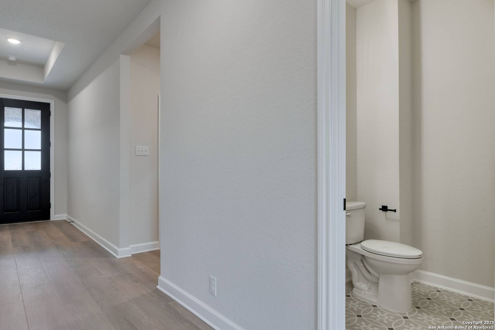 Castroville, TX 78009,118 Heidi Hill