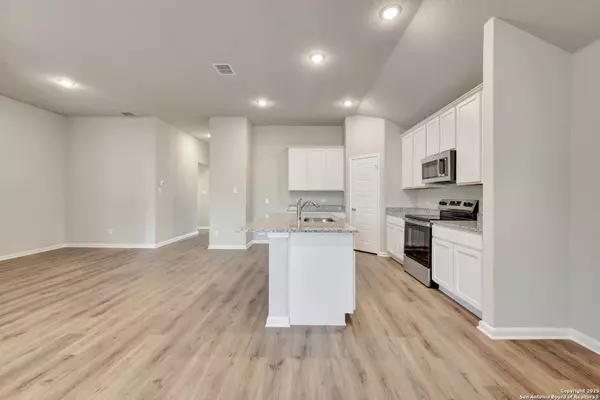 San Antonio, TX 78264,21215 Jordans Ranch Way