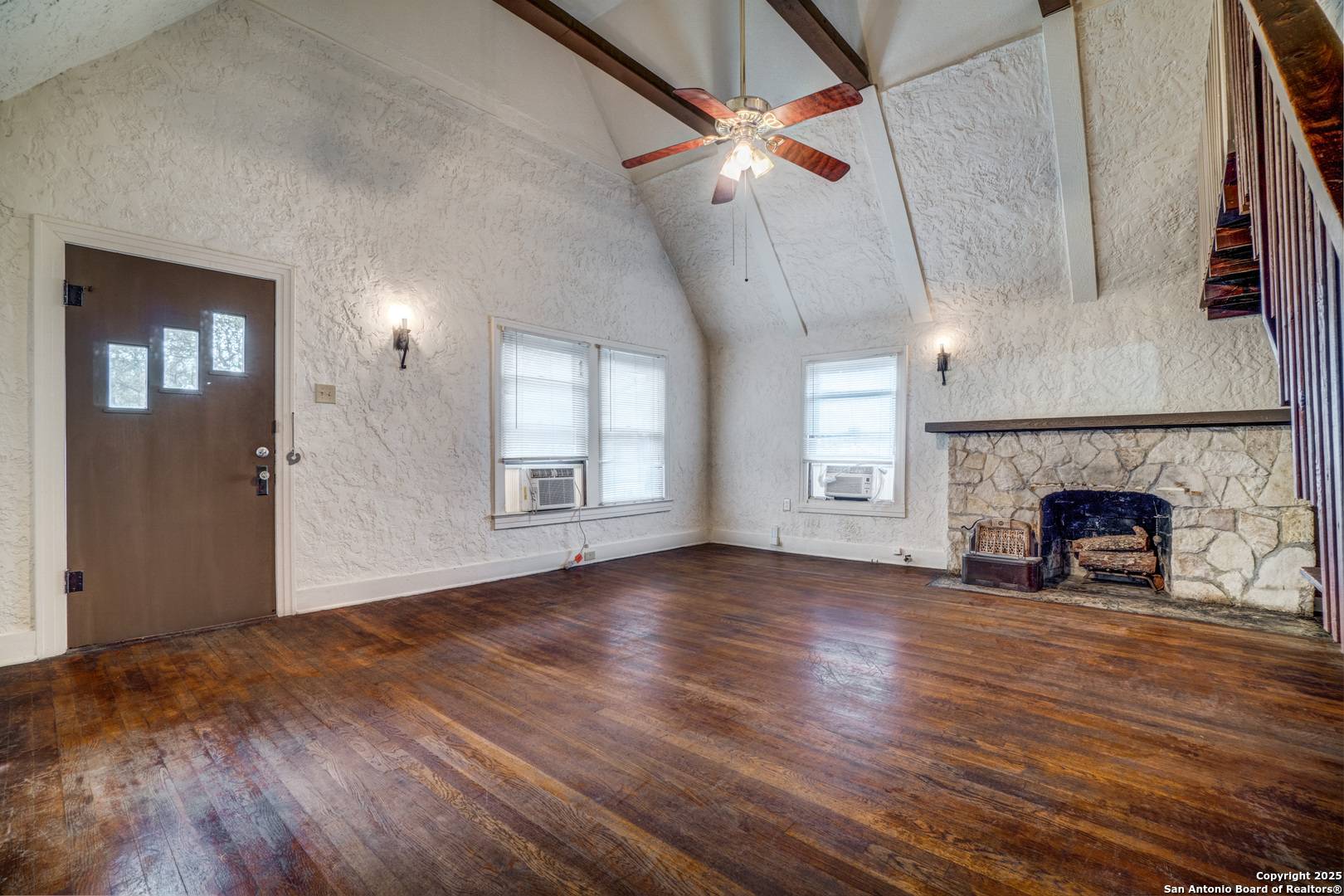 San Antonio, TX 78201-5448,1651 MISTLETOE AVE