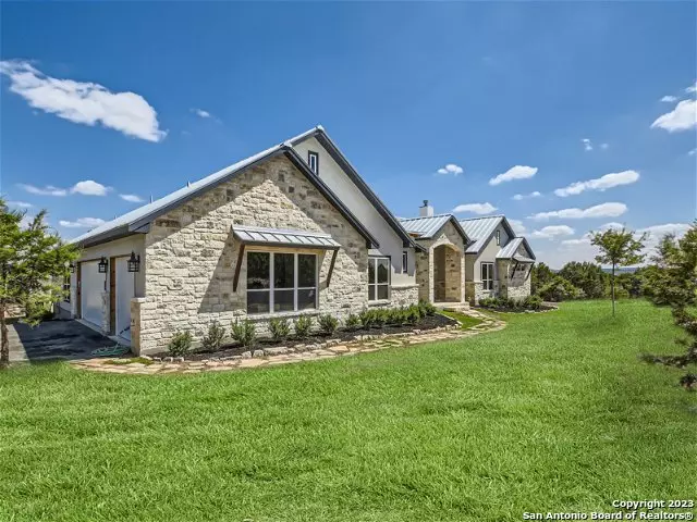Boerne, TX 78006-2574,103 RIVER MTN DR
