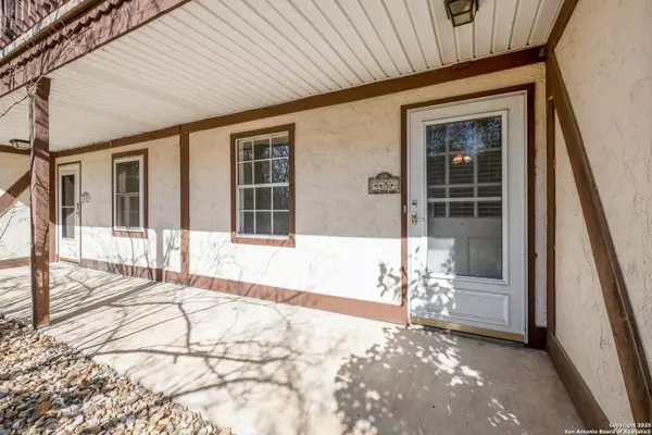 San Antonio, TX 78217-4746,8715 STARCREST DR UNIT 45