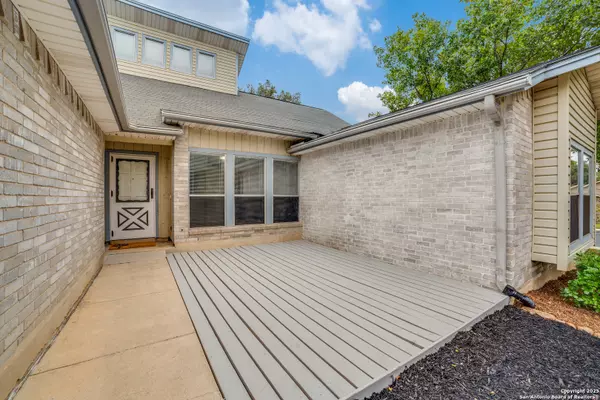 San Antonio, TX 78250-3062,9018 BRICKWOOD