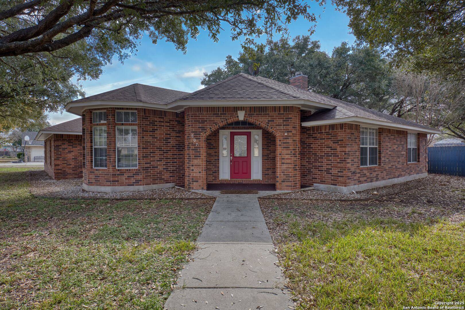 Seguin, TX 78155-7923,607 TOPAZ AVE