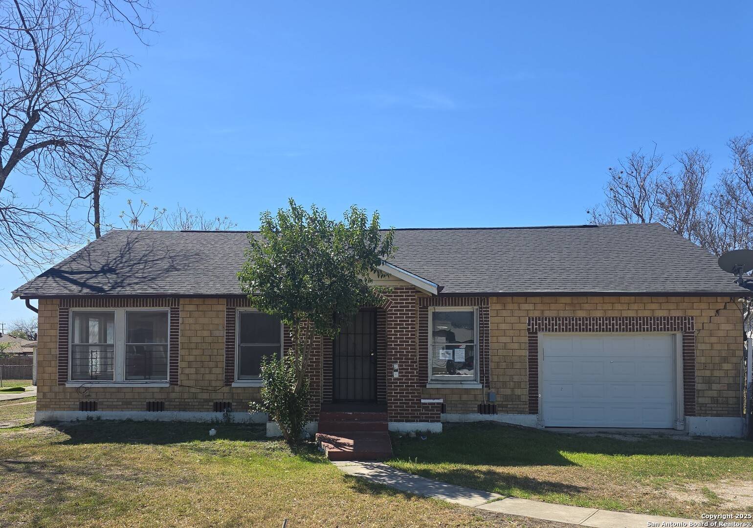 202 Betty Jean St, San Antonio, TX 78223-2120