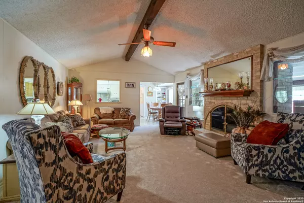 Windcrest, TX 78239,513 Balfour