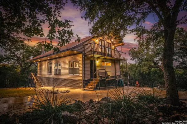 6531 WEGNER RD, New Braunfels, TX 78132-2576