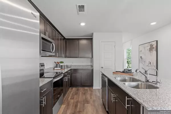 New Braunfels, TX 78130,1633 Viola Lane