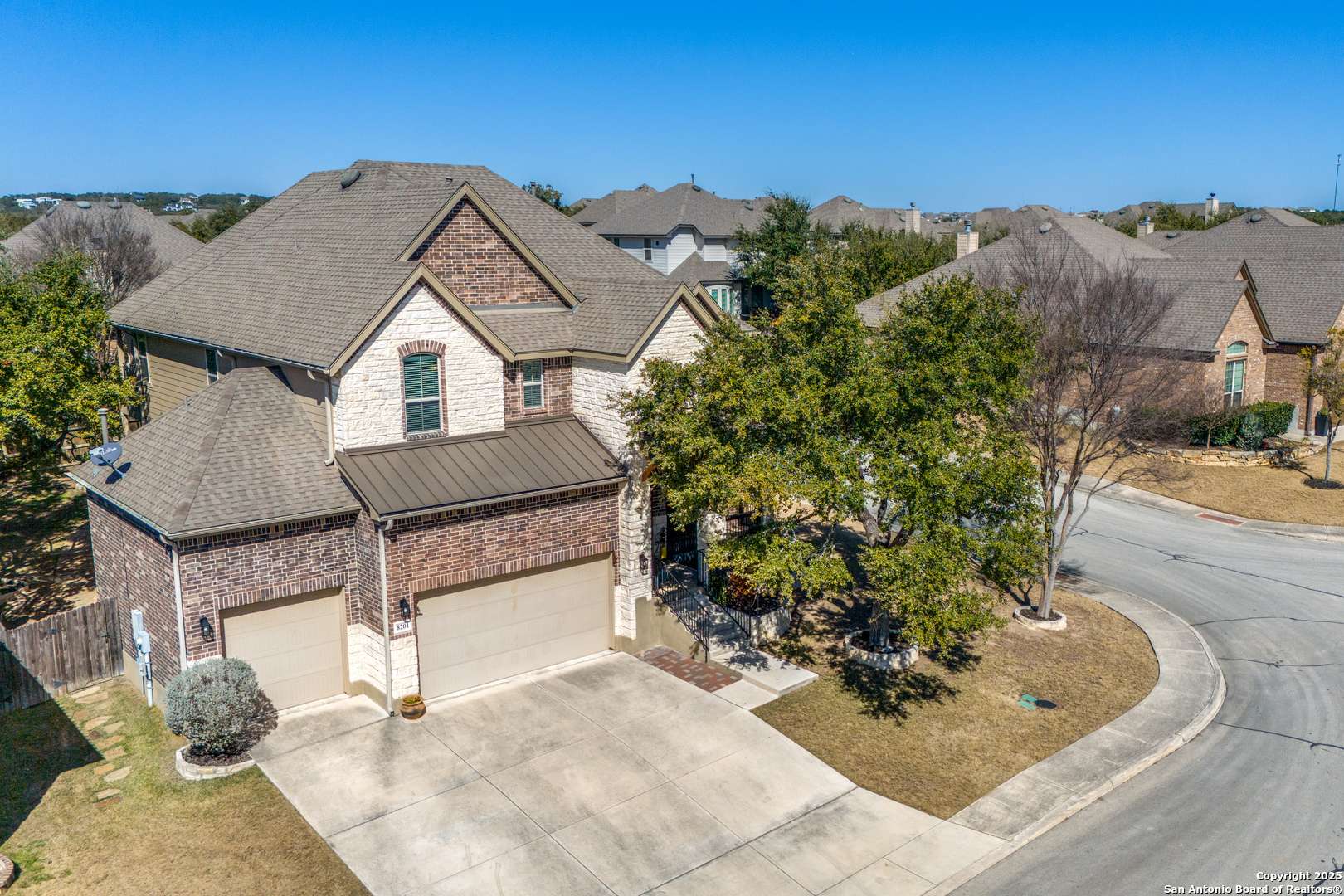 8201 HYACINTH TRCE, Boerne, TX 78015-4494