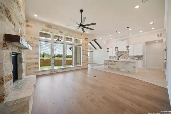 Boerne, TX 78006,107 Chama Dr.