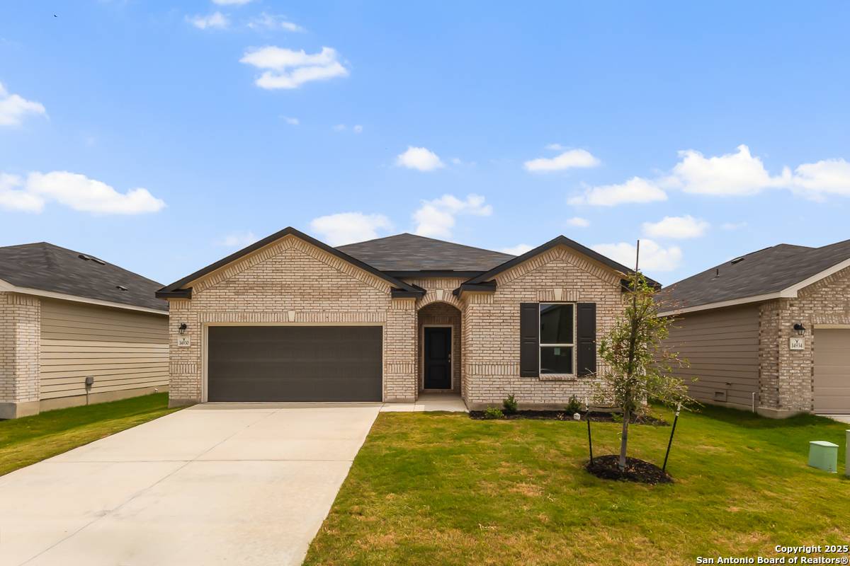 14930 House Wren Fall, San Antonio, TX 78253