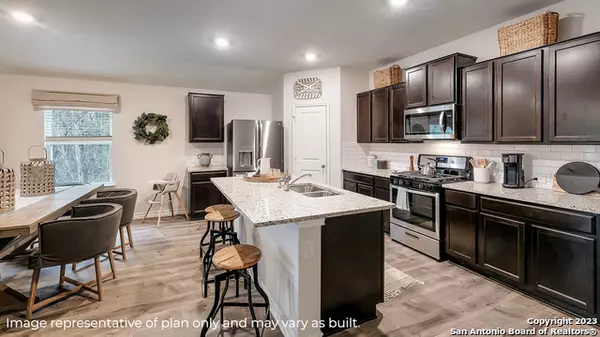 San Antonio, TX 78266,21149 Millstream Bend